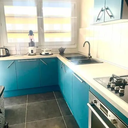 Comfortable 110 M2 Lägenhet